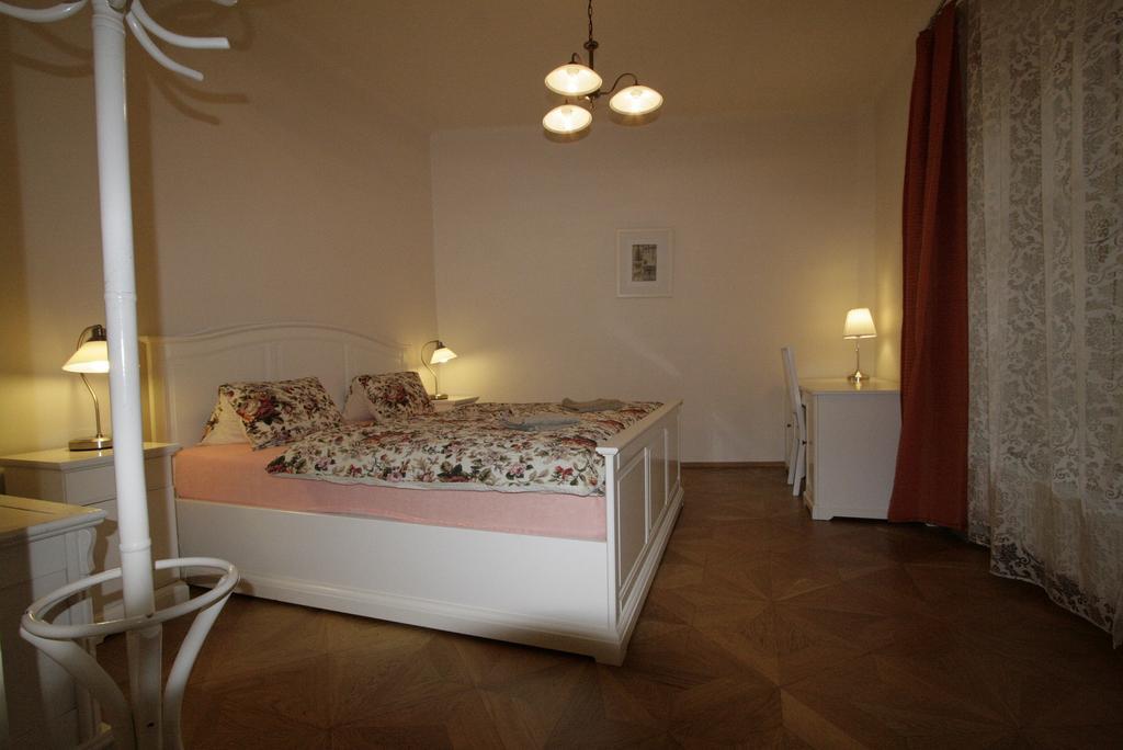 Apartment No 0A Anenska 13 - Stare Mesto Prag Exterior foto